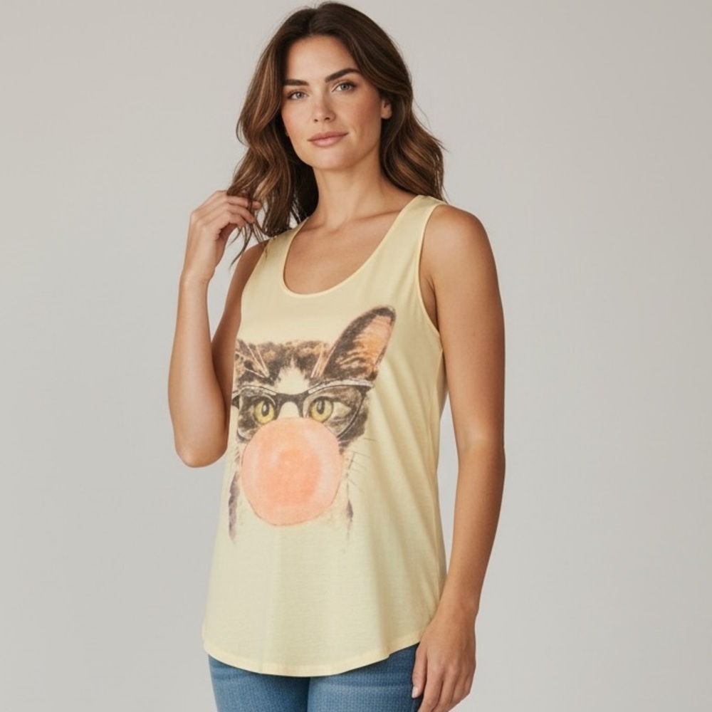 Lost and Found kitty cat blowing bubble tank top small NWT